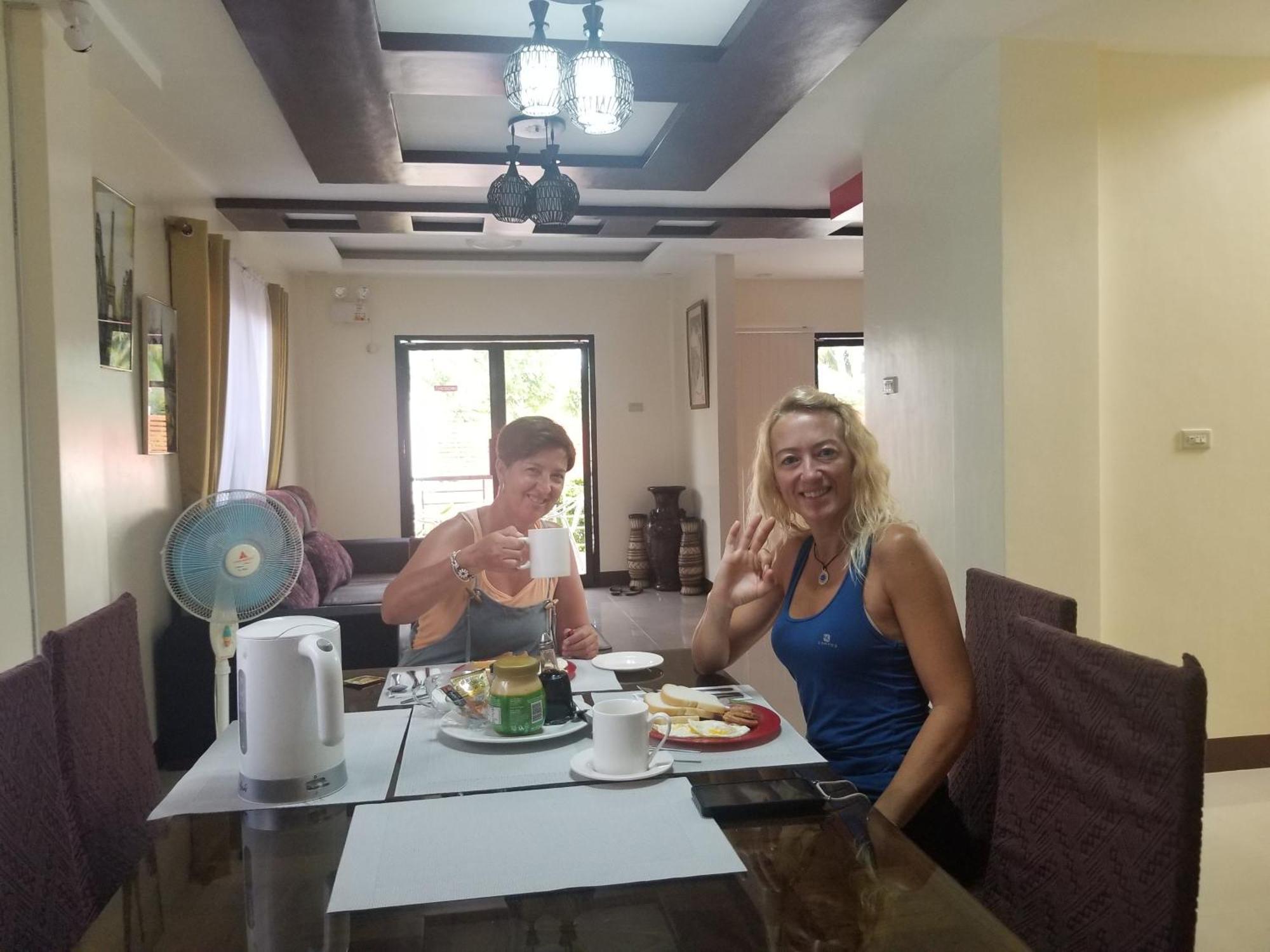 Villa Cresenciana Batuan Екстериор снимка