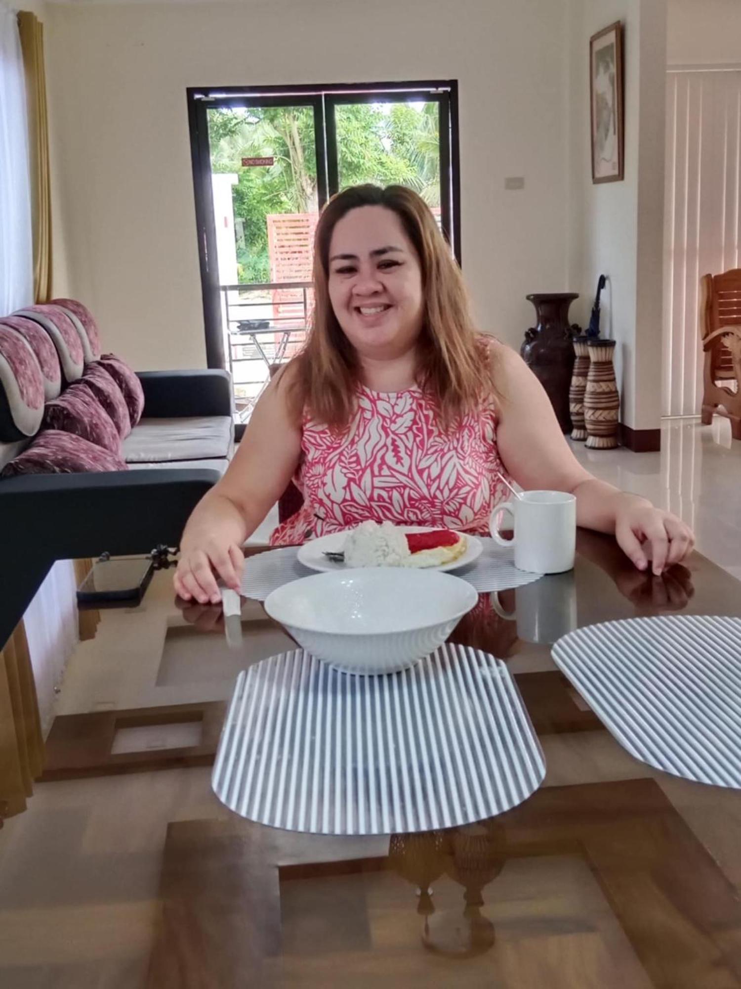 Villa Cresenciana Batuan Екстериор снимка